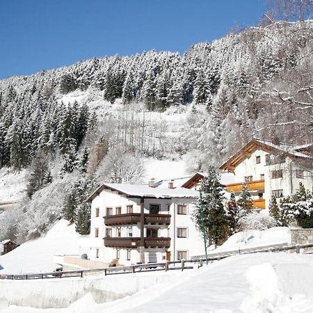 Pension Kandaharblick Петтной-ам-Арльберг Екстер'єр фото